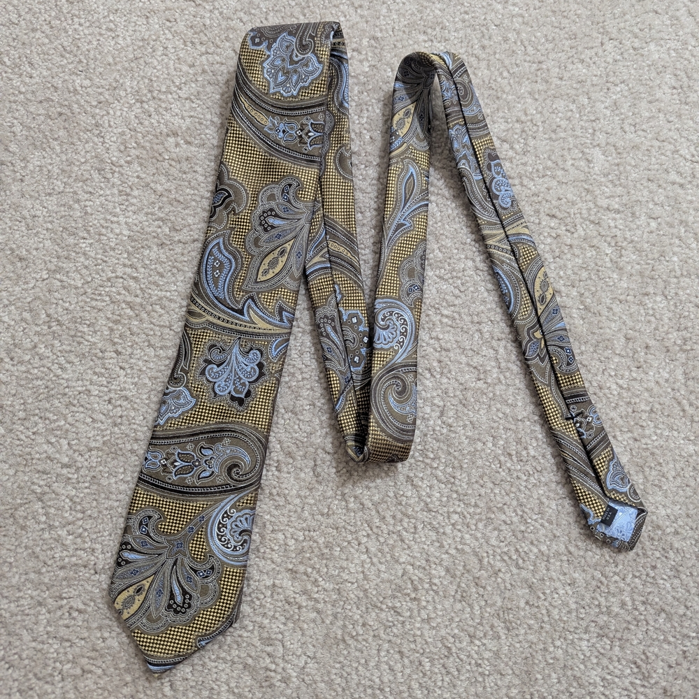 John W. Nordstrom Paisley 100% Silk Tie